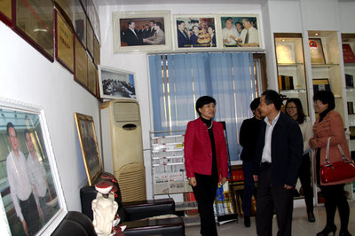 市妇联胡爱武主席莅临仙客来公司调研、指导妇女创业工作